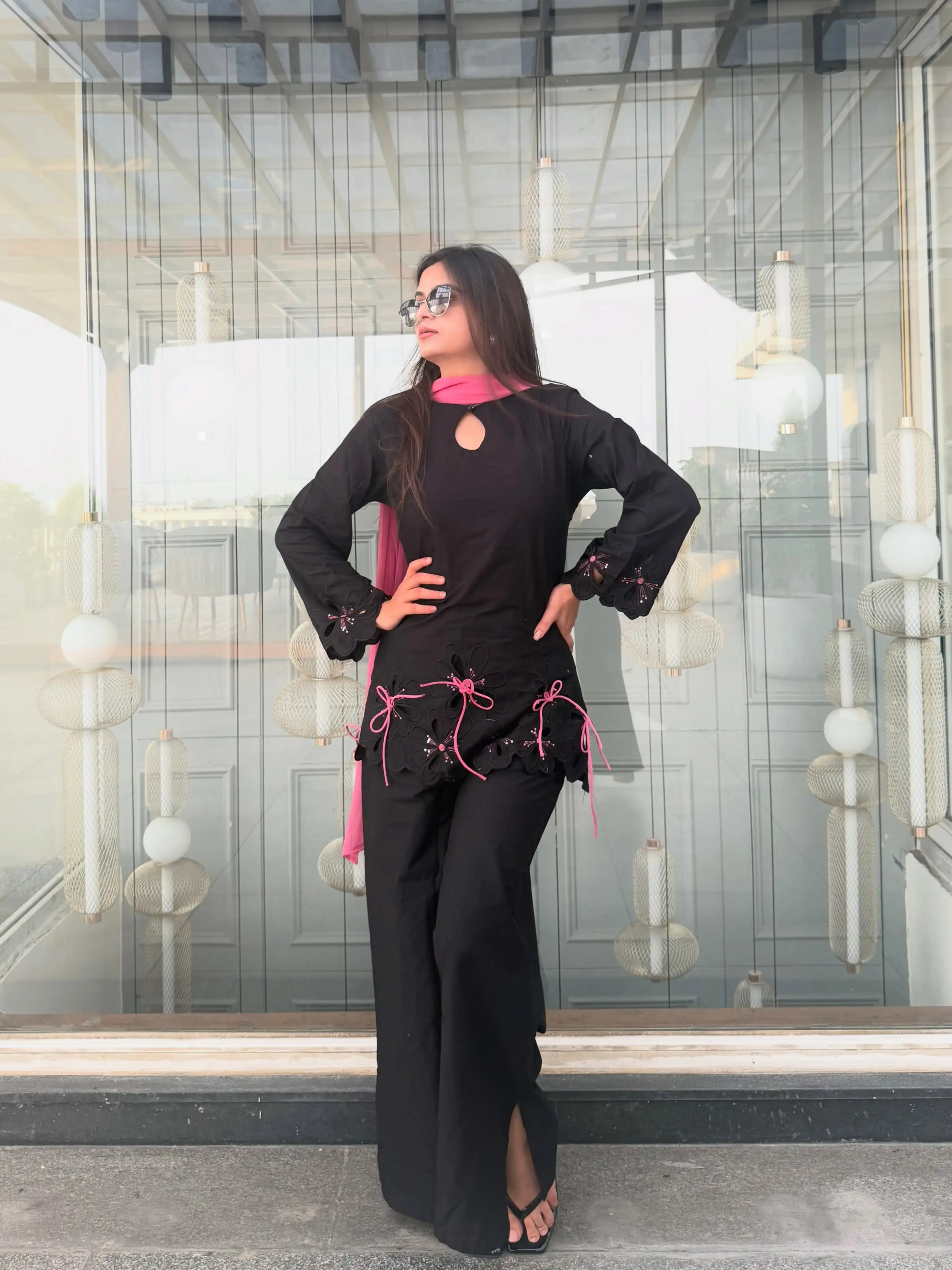 Naina cute cutwork 3-piece set