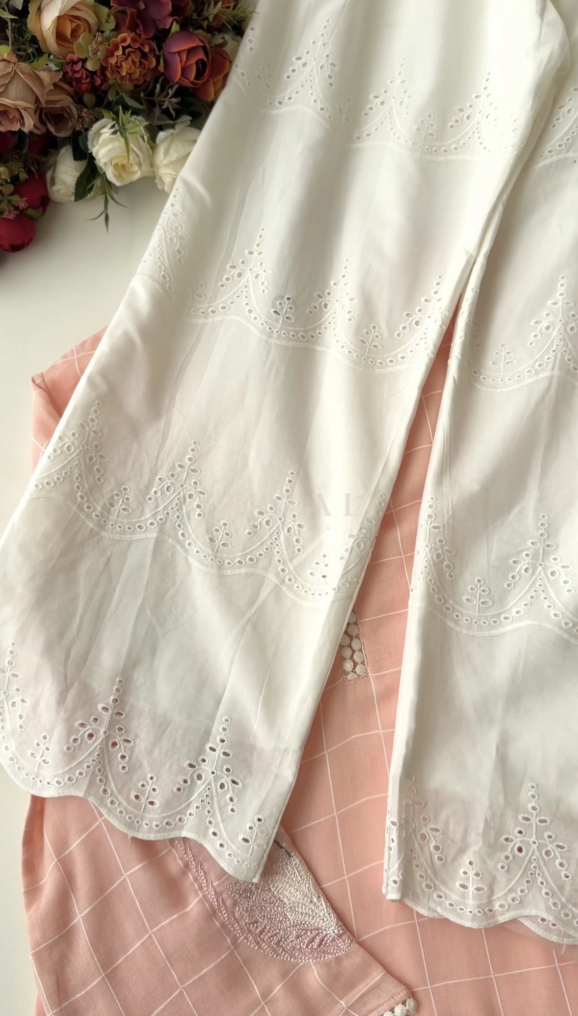 Premium printed & embroidered 3-piece set