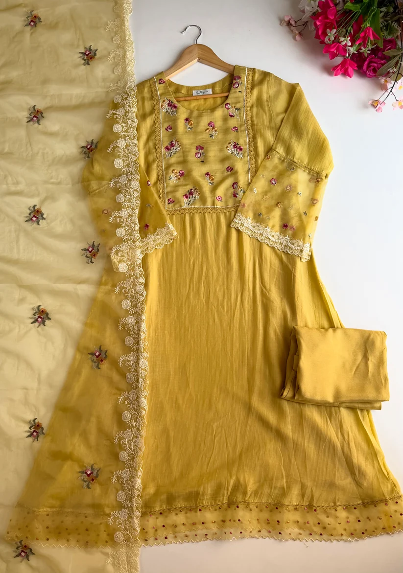 🌼 Golden Bloom — a cute, elegant name for this mustard-yellow floral suit.